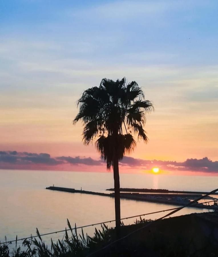 Mediterraneo Travel 杰拉 外观 照片